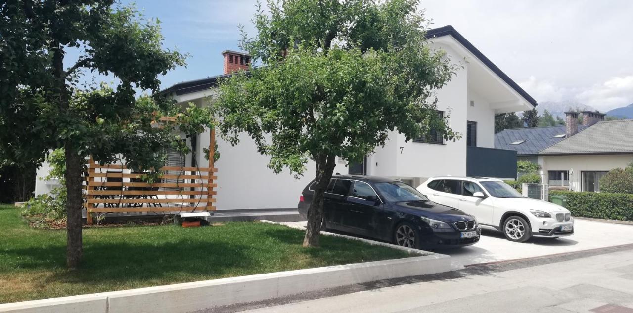 Apartma La Casa Appartement Radovljica Buitenkant foto